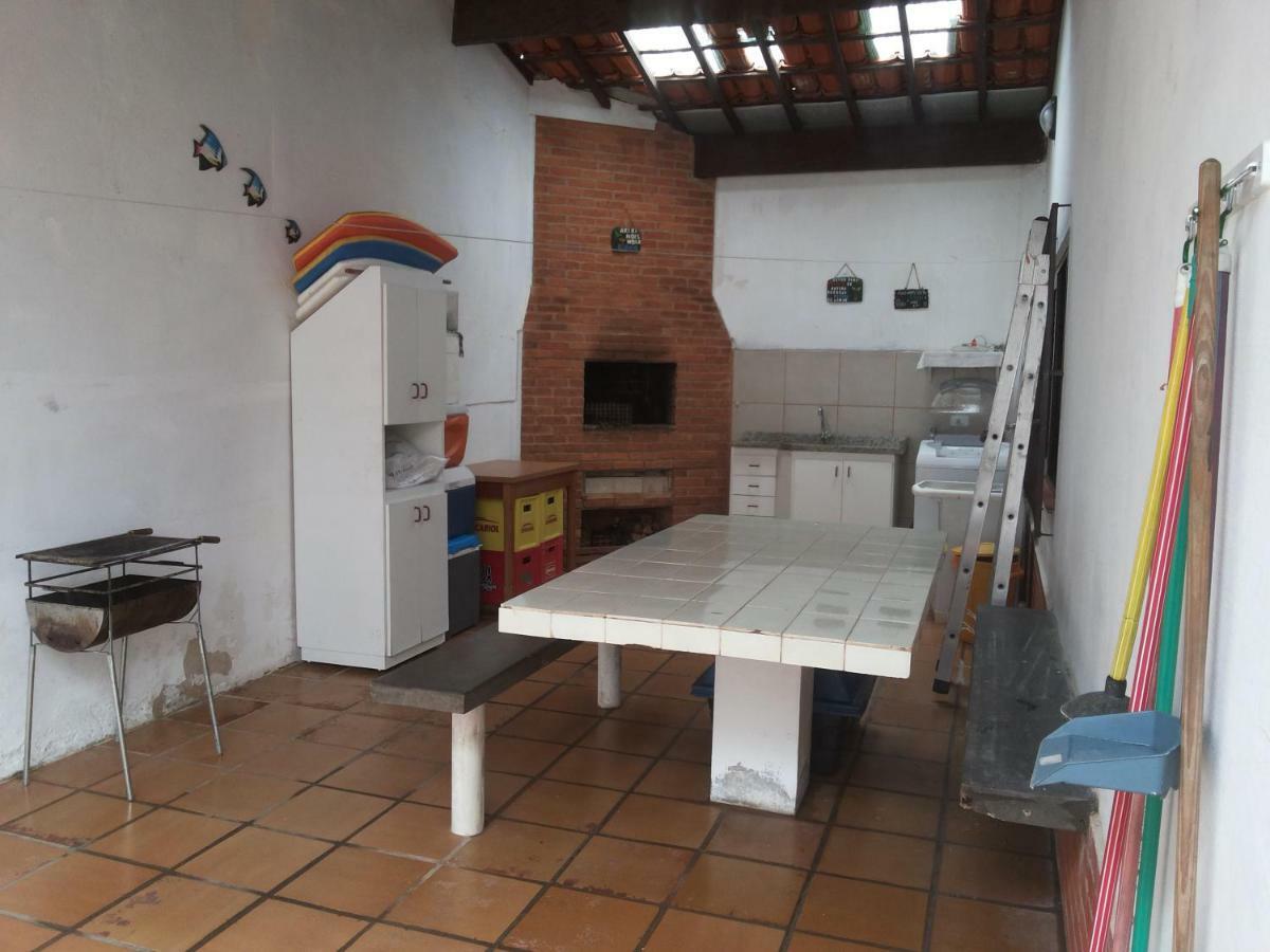 Casa Em Itanhaemヴィラ エクステリア 写真
