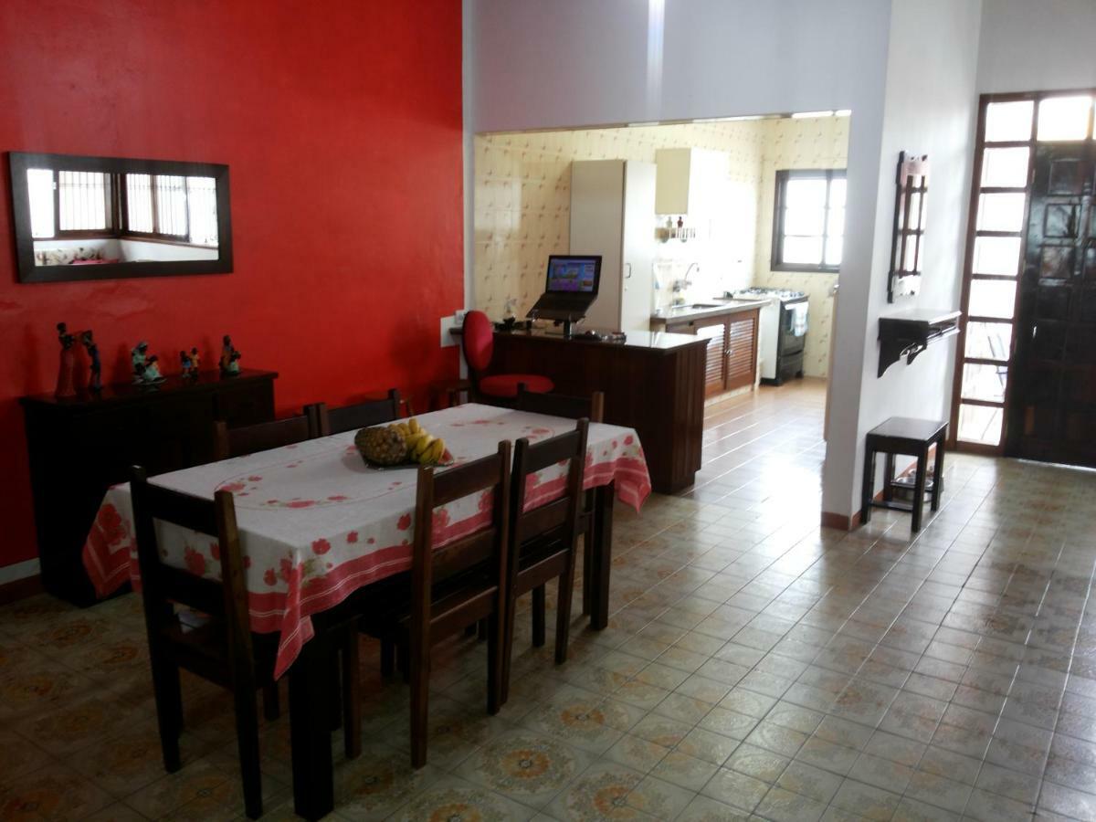 Casa Em Itanhaemヴィラ エクステリア 写真